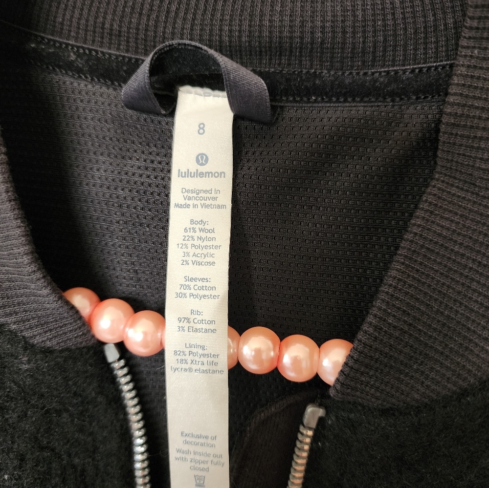 Lululemon Boucle mid jacket - Picture 9 of 13